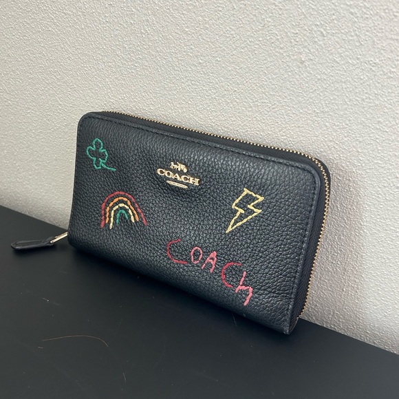Coach Medium Black ID Wallet with Colorful Diary Embroidery C9104 - Picture 2 of 11
